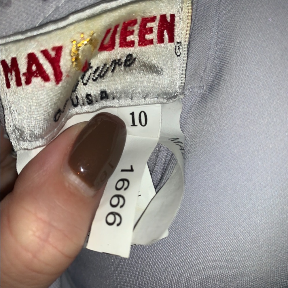 Light Grey Dress - Picture 8 of 8